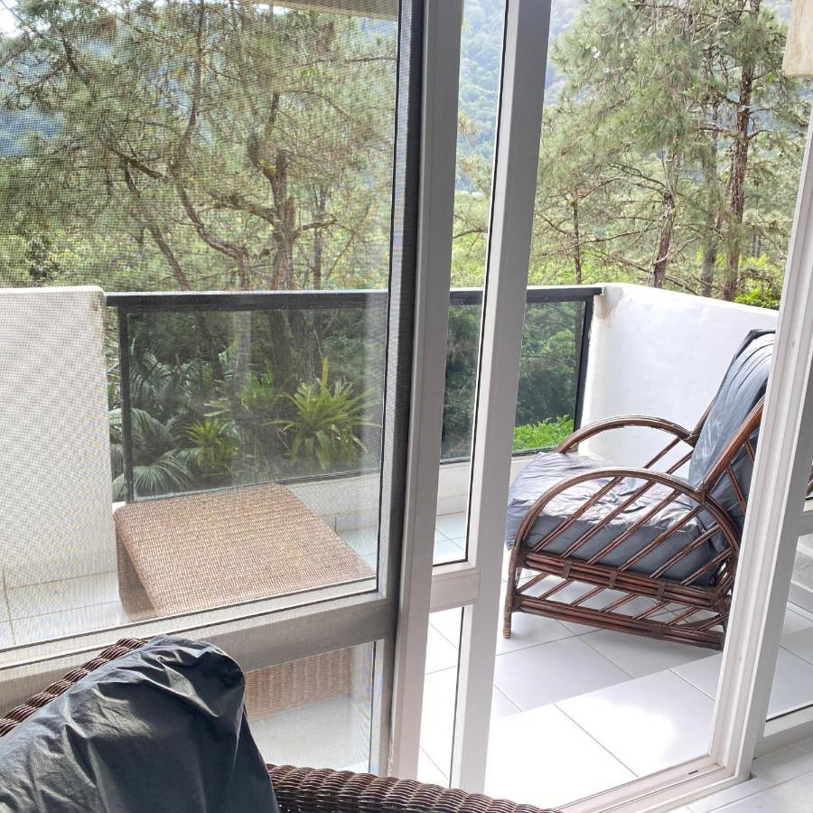 Apartamento até 10 pessoas na enseada Guarujá em condomínio clube praia piscinas salão jogos quadra futebol campo parquinho brinquedos Wi-fi Home office Esterno foto