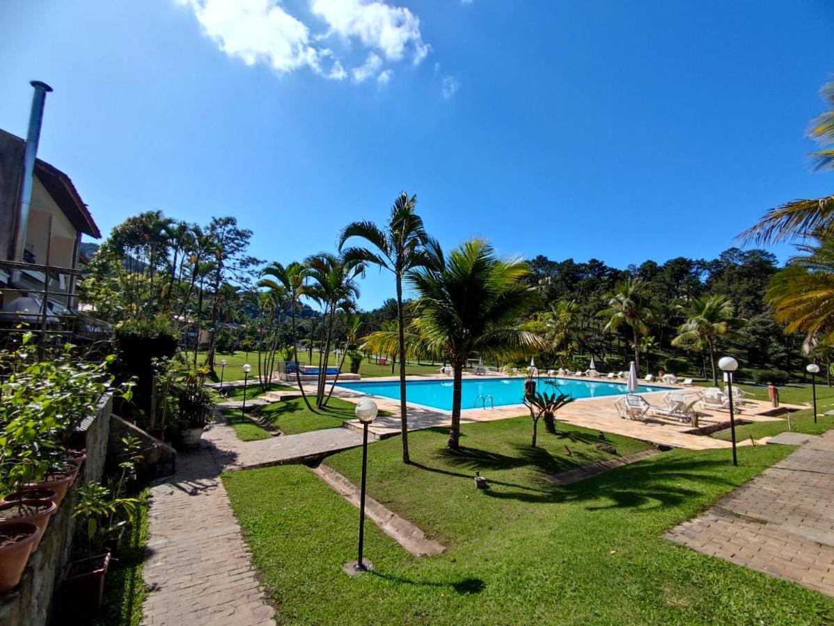 Apartamento até 10 pessoas na enseada Guarujá em condomínio clube praia piscinas salão jogos quadra futebol campo parquinho brinquedos Wi-fi Home office Esterno foto